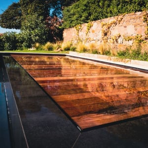 Piscine à fond mobile